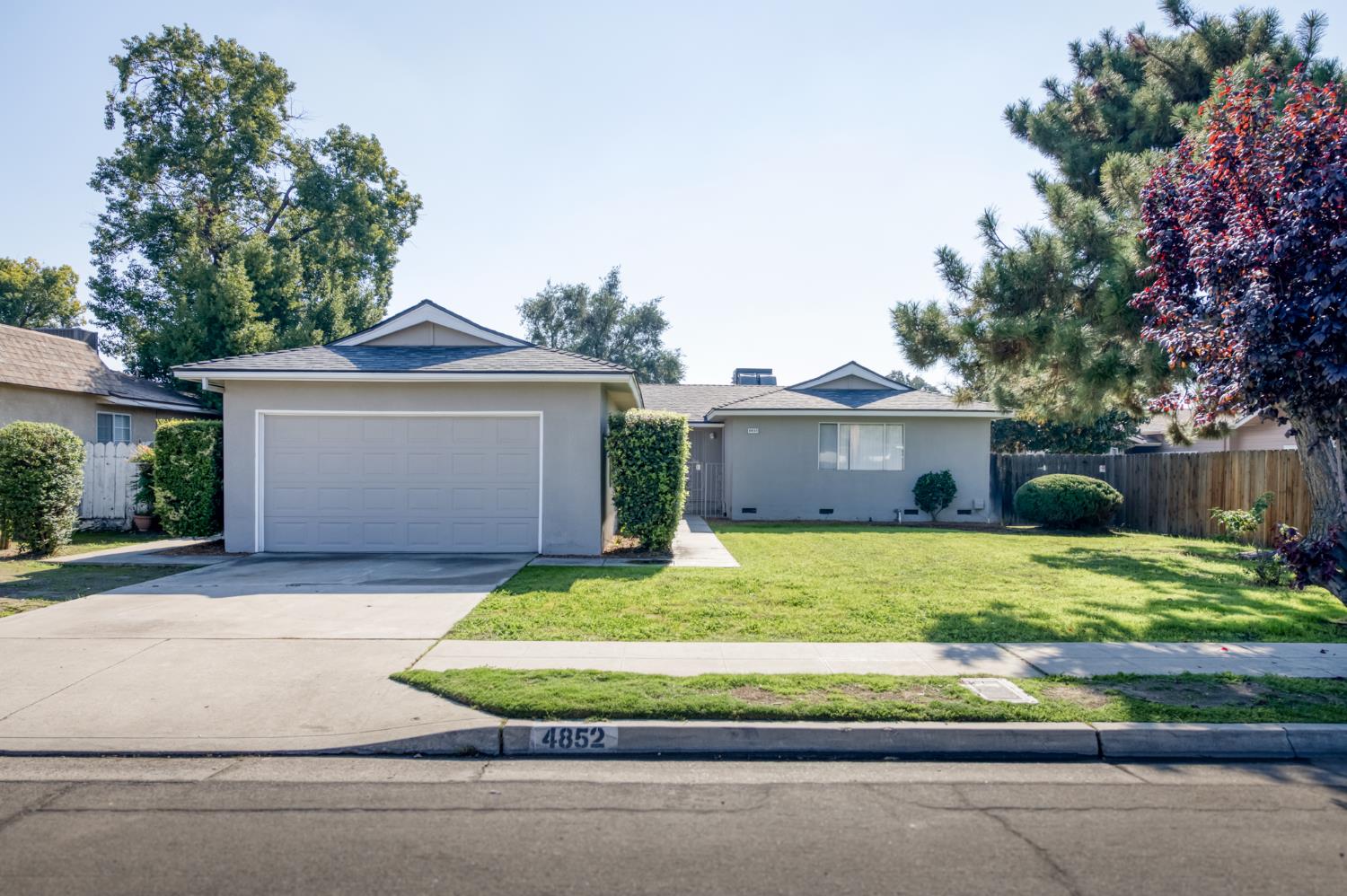 4852 E Gettysburg Ave, Fresno, CA 93726