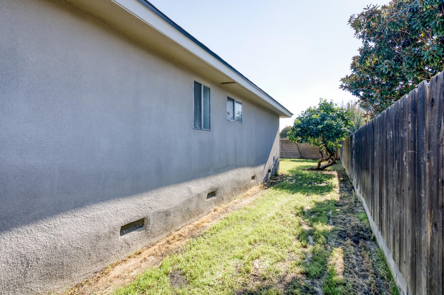 4852 E Gettysburg Ave, Fresno, CA 93726