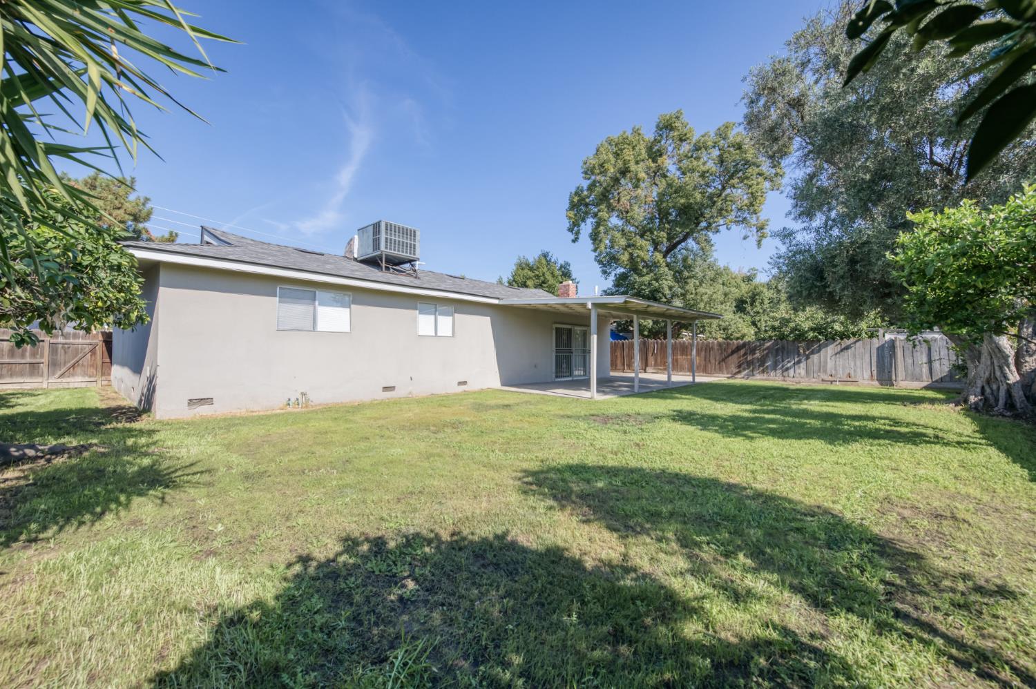 4852 E Gettysburg Ave, Fresno, CA 93726