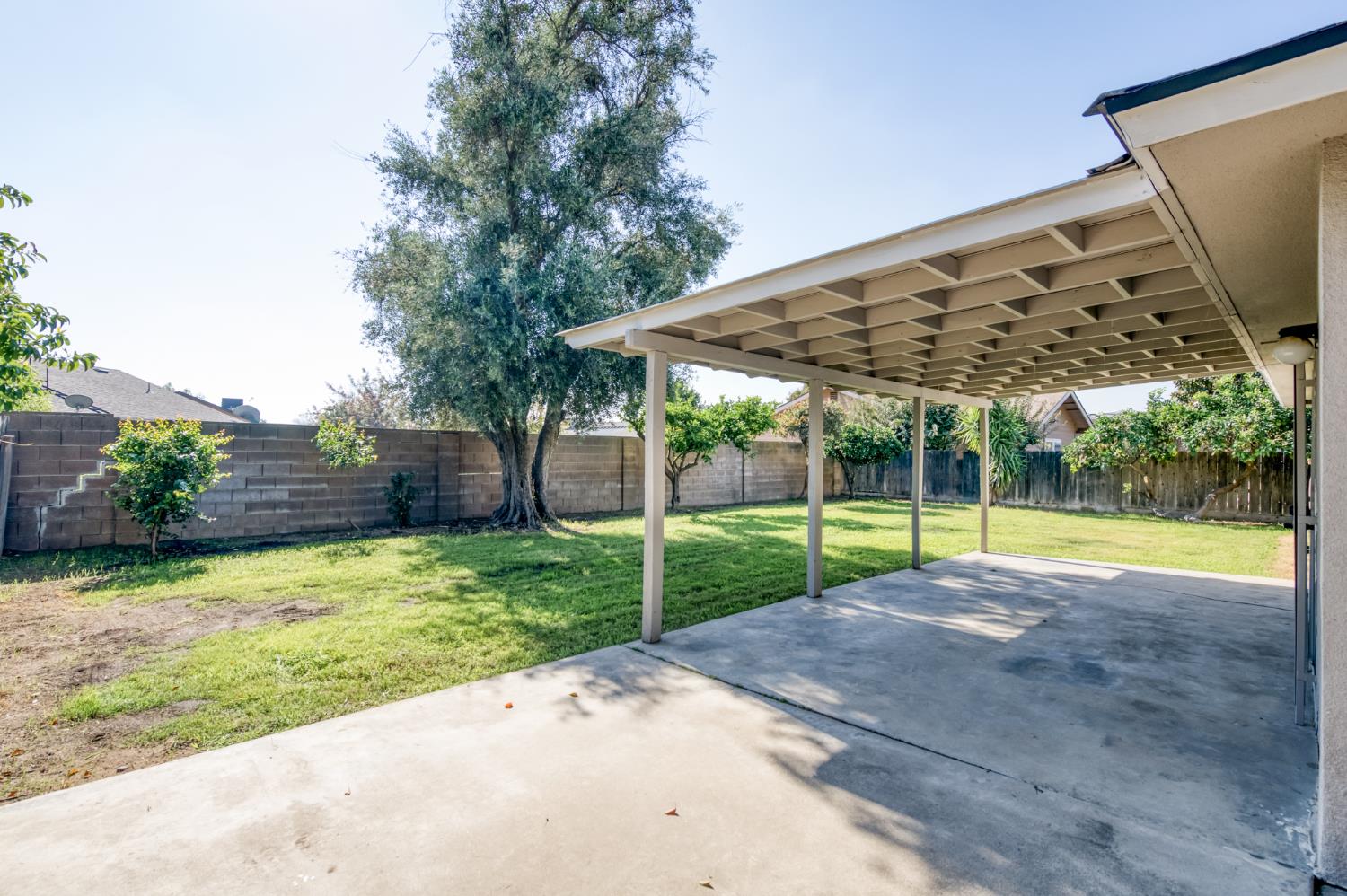 4852 E Gettysburg Ave, Fresno, CA 93726