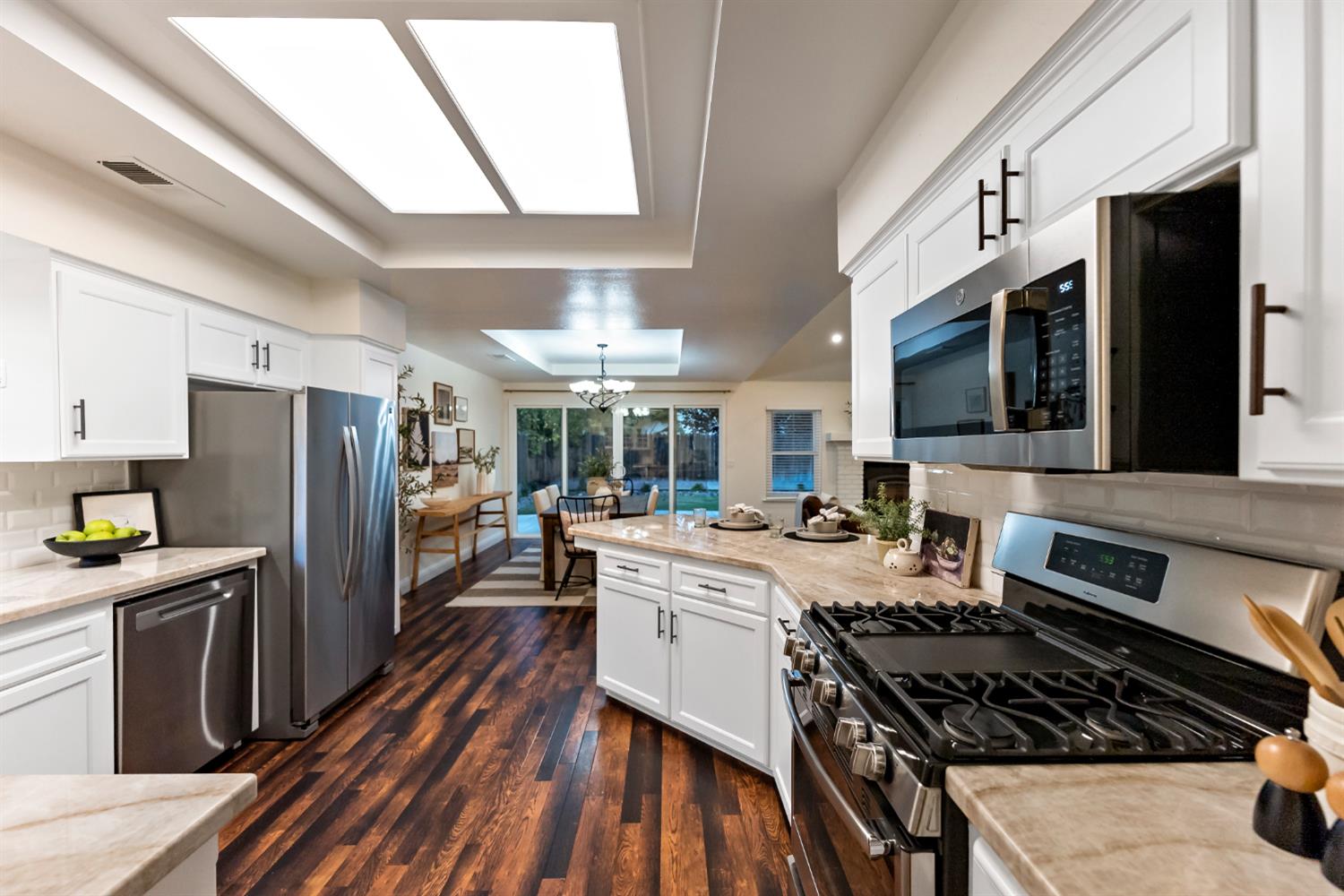 1834 E Niles Ave, Fresno, CA 93720