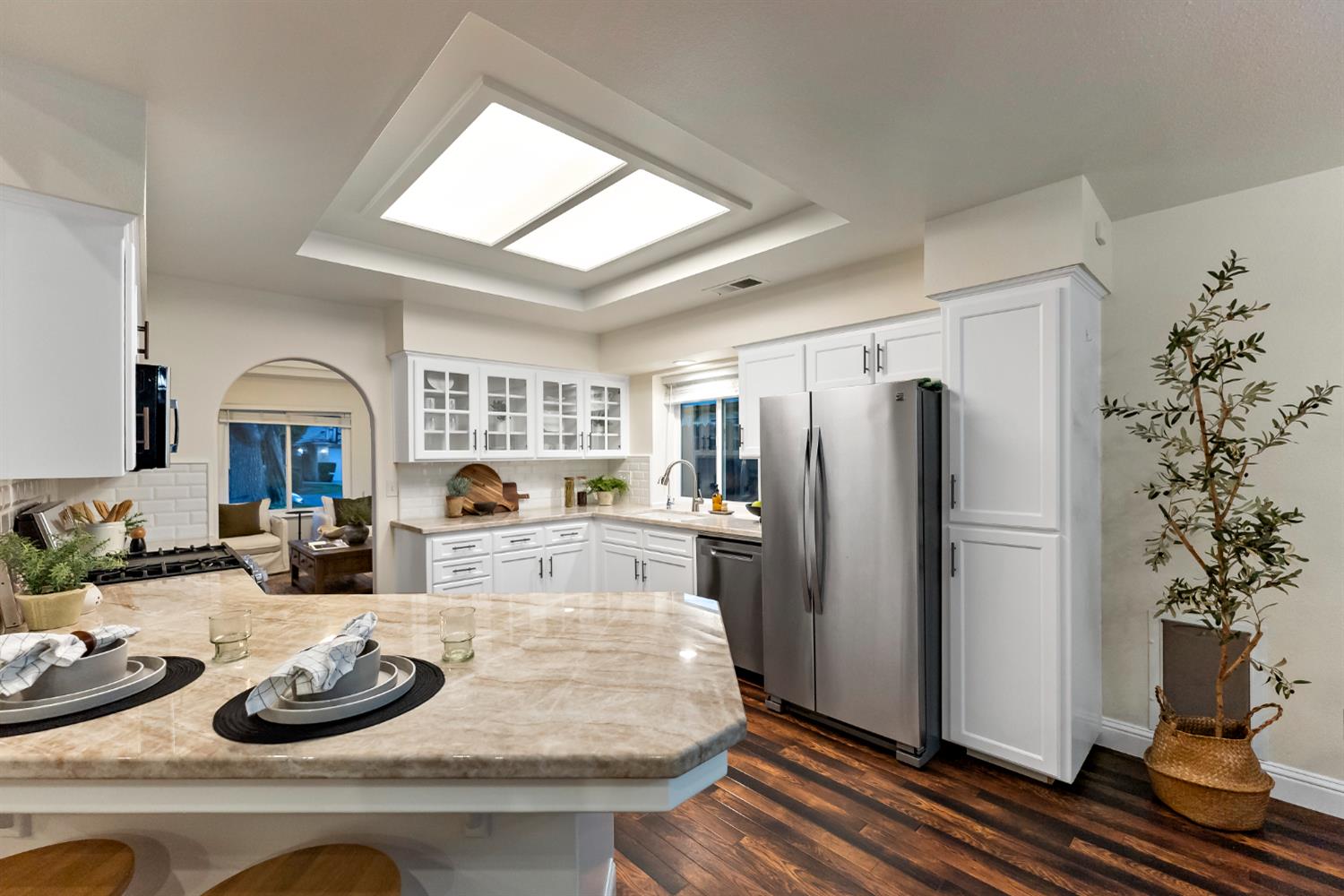 1834 E Niles Ave, Fresno, CA 93720