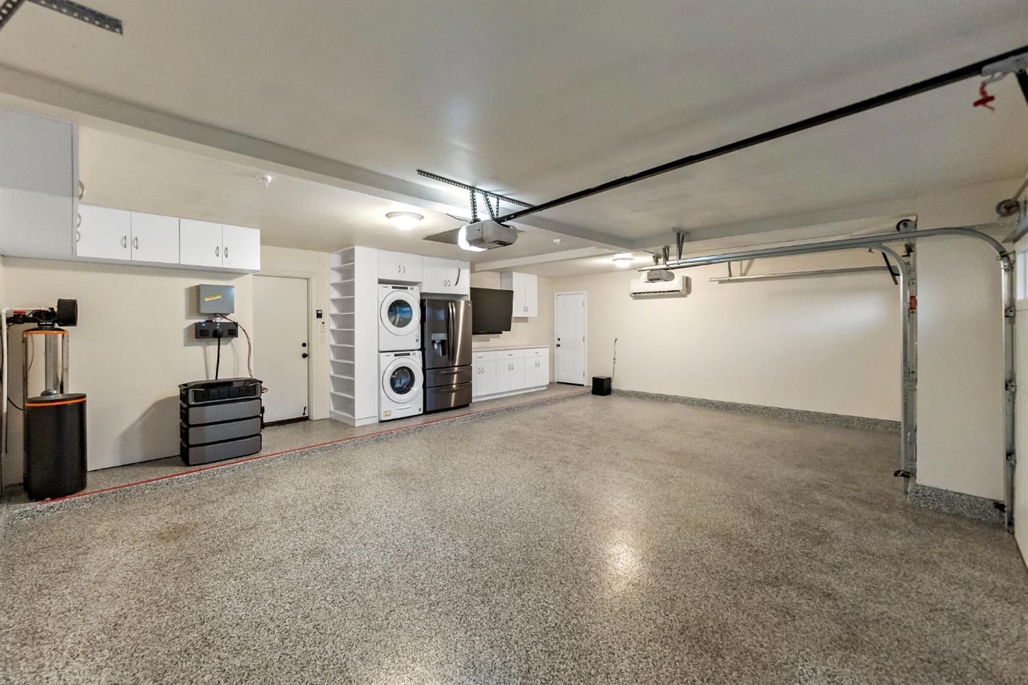 1834 E Niles Ave, Fresno, CA 93720