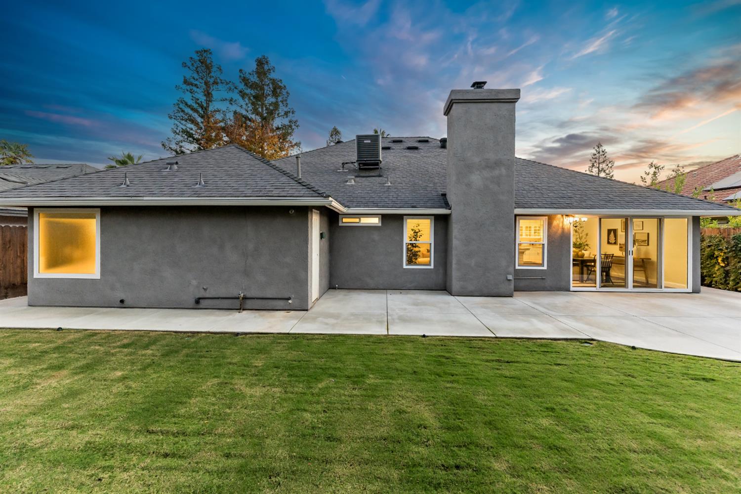 1834 E Niles Ave, Fresno, CA 93720