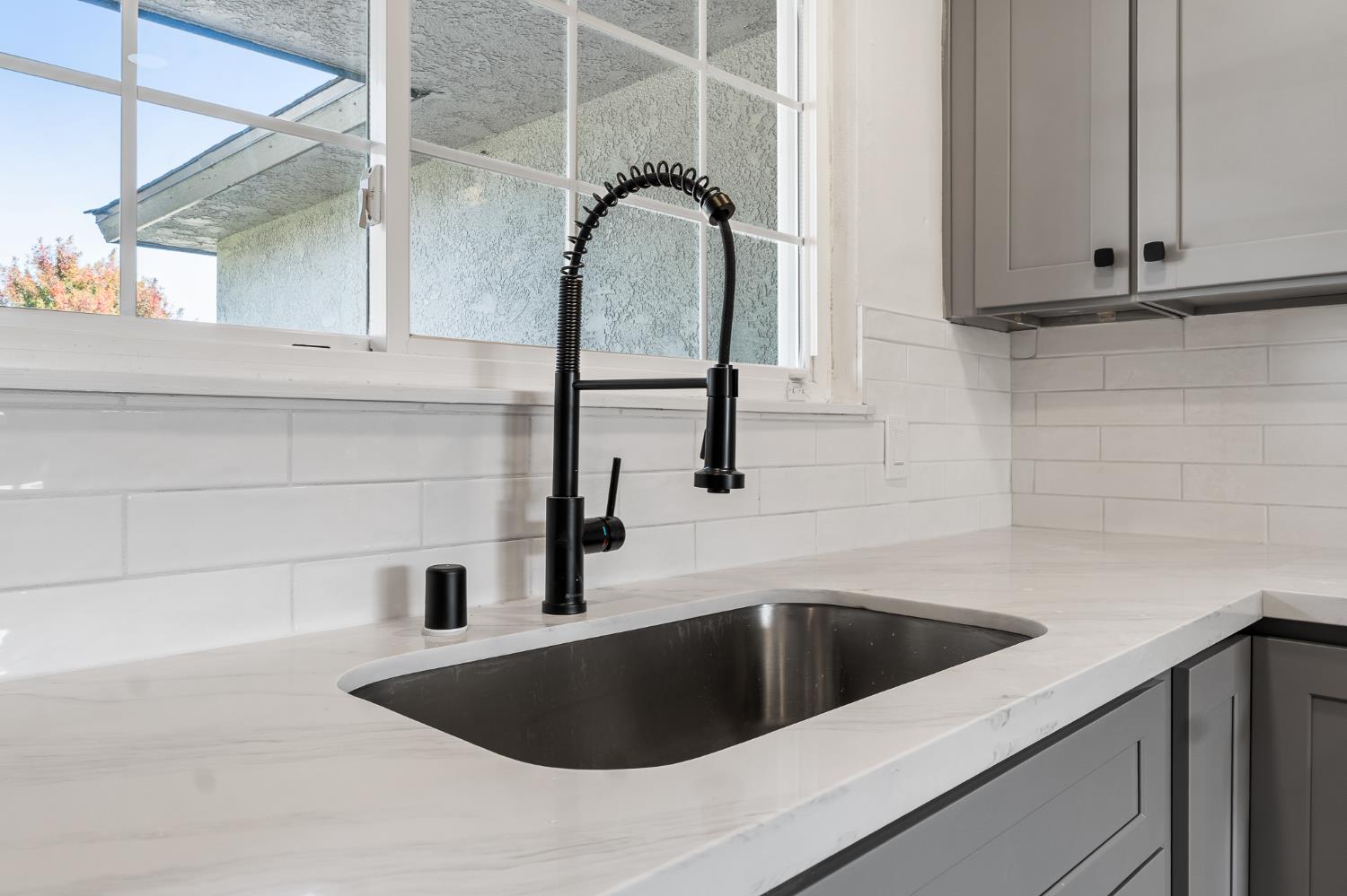 5443 N Prospect Ave, Fresno, CA 93711