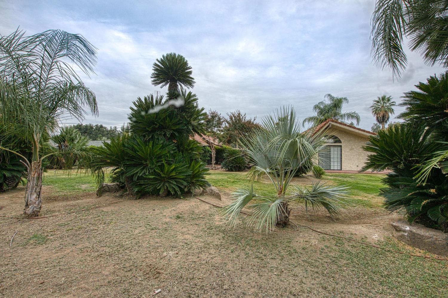 5453 E Butler Ave, Fresno, CA 93727