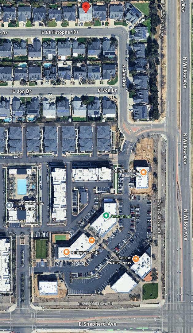 2944 E Christopher Dr, Fresno, CA 93720