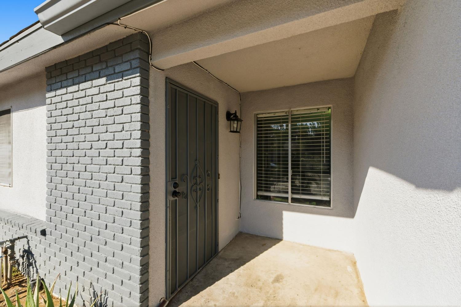 5038 W Donner Ave, Fresno, CA 93722