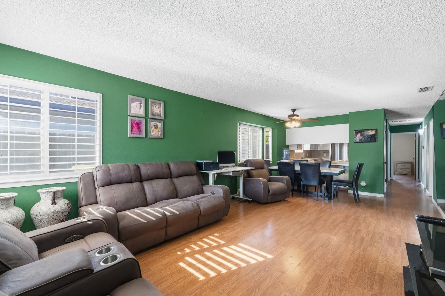 5038 W Donner Ave, Fresno, CA 93722