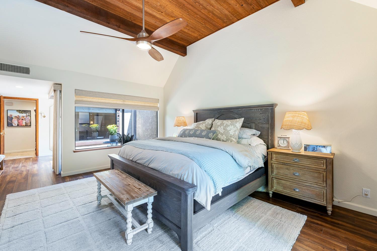 2827 W Compton Ct, Fresno, CA 93711