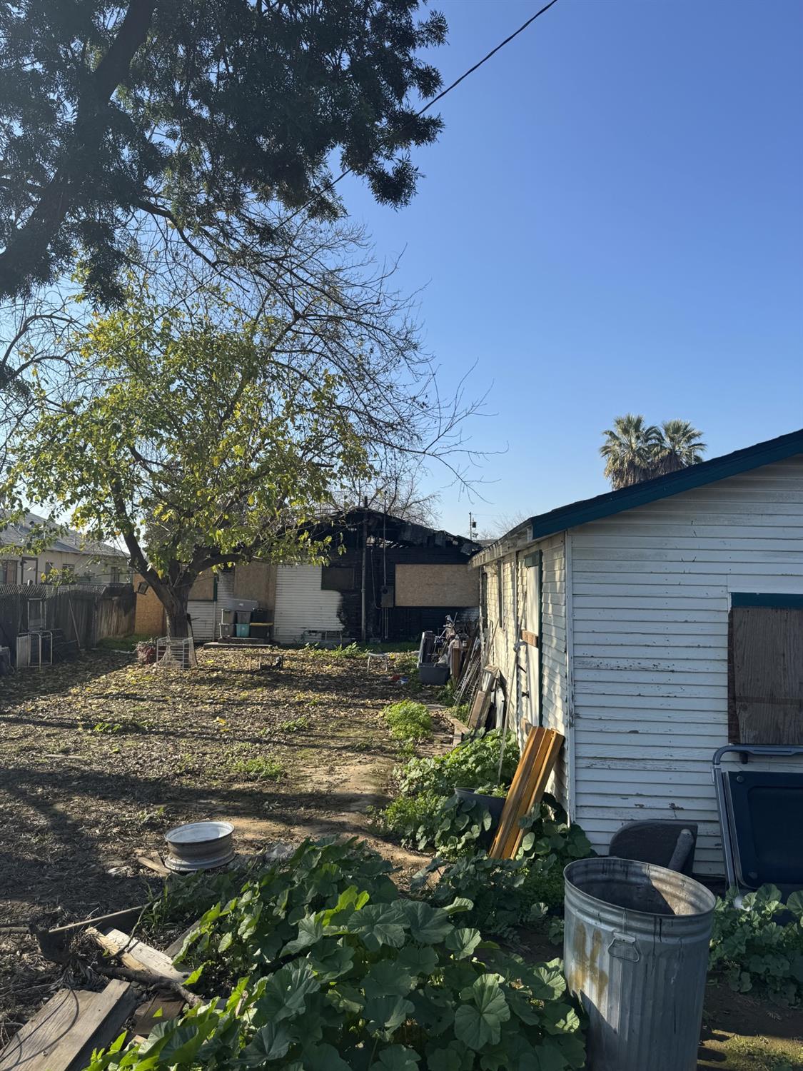 1512 N Pacific Ave, Fresno, CA 93728