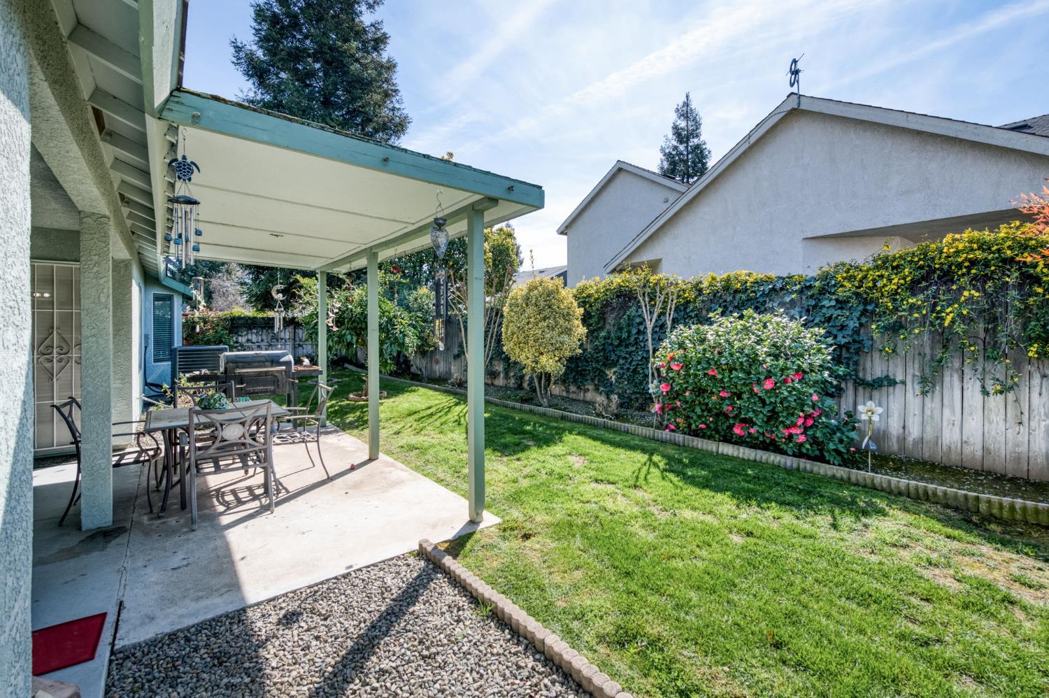 5817 W Corona Ave, Fresno, CA 93722