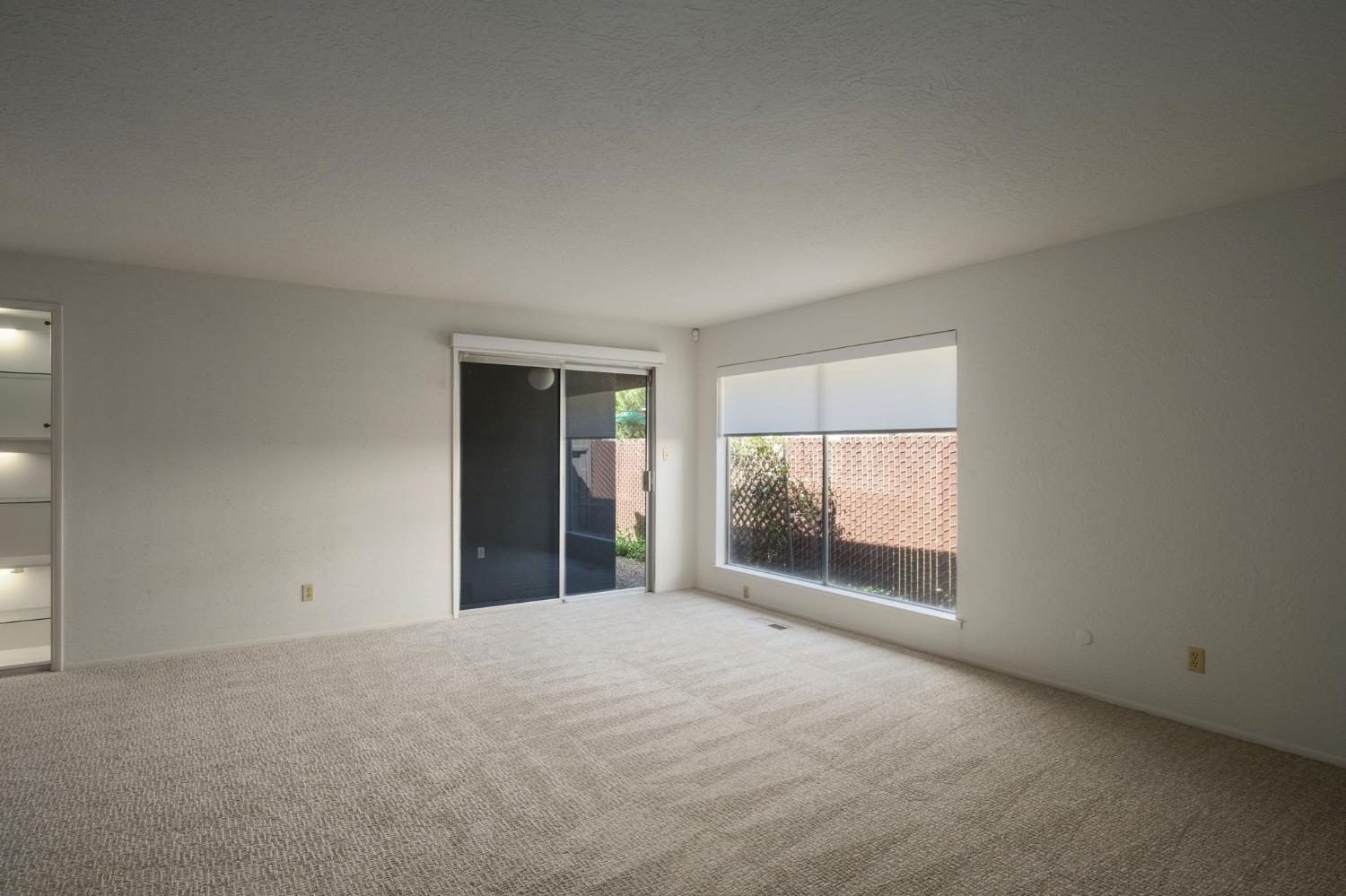 1510 E Austin Way, Fresno, CA 93704