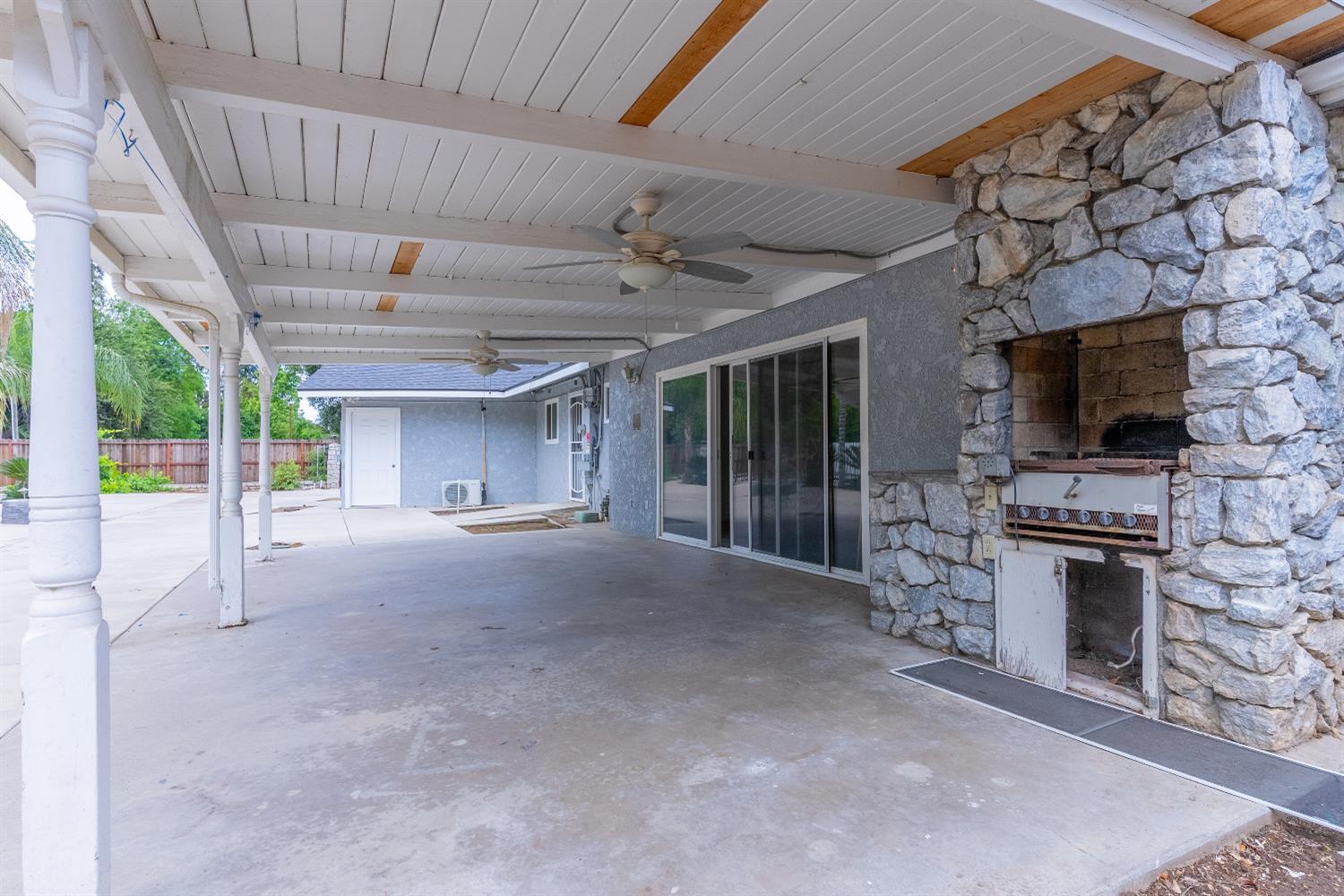 5454 E Butler Ave, Fresno, CA 93727