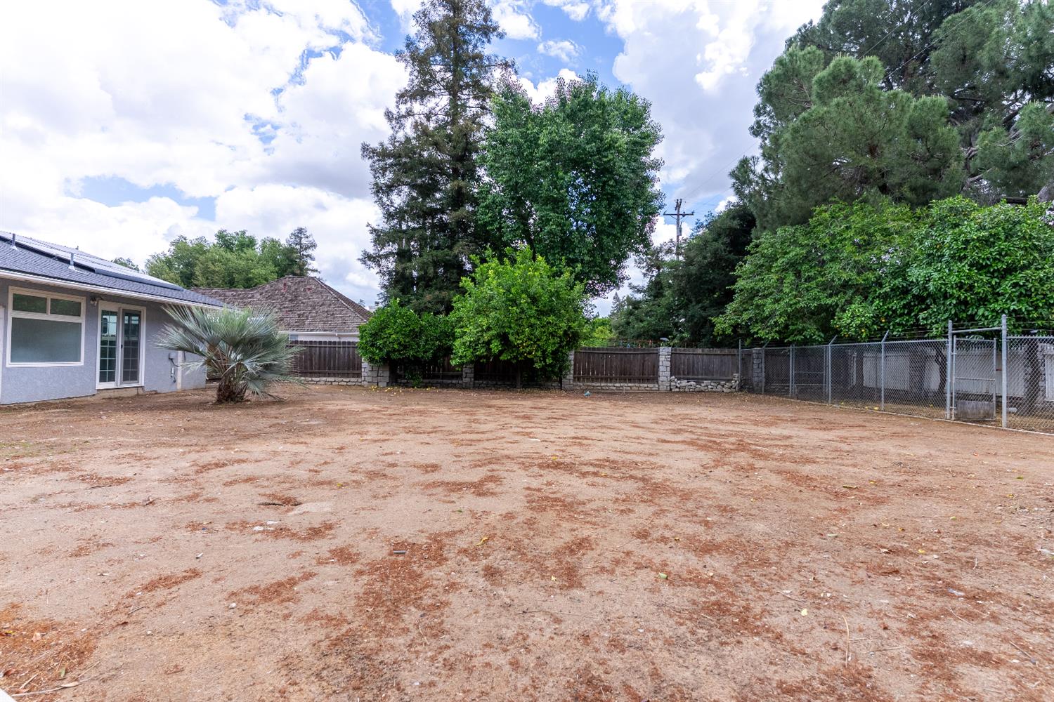 5454 E Butler Ave, Fresno, CA 93727