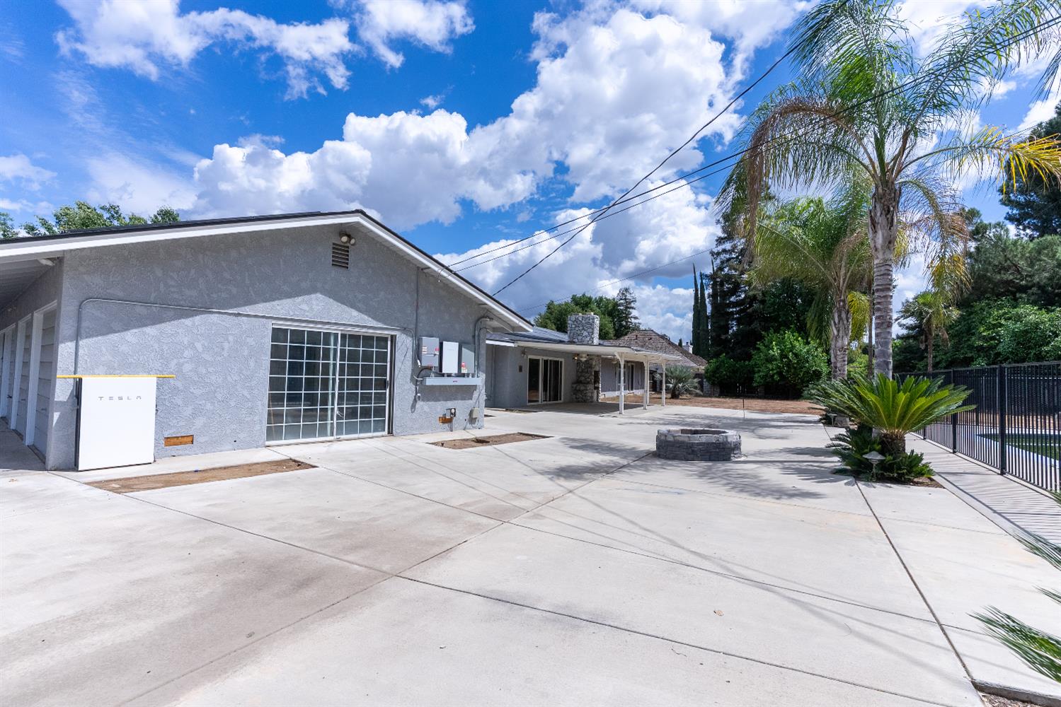 5454 E Butler Ave, Fresno, CA 93727