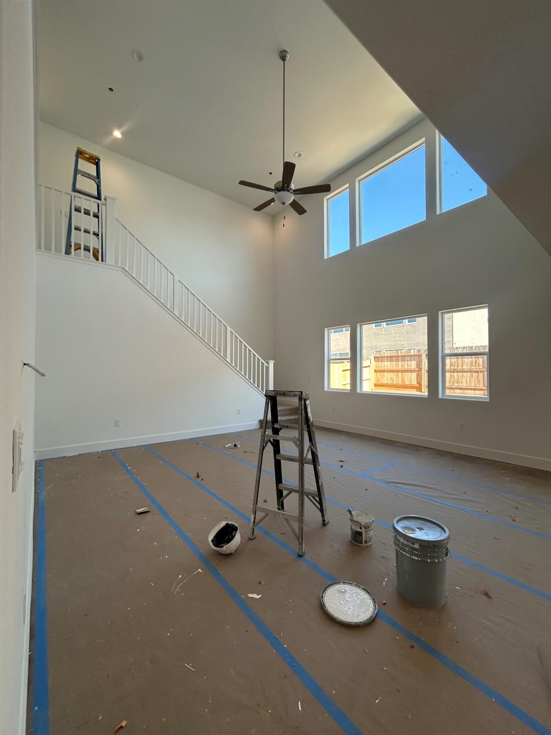 2810 E Corteza Dr, Fresno, CA 93730