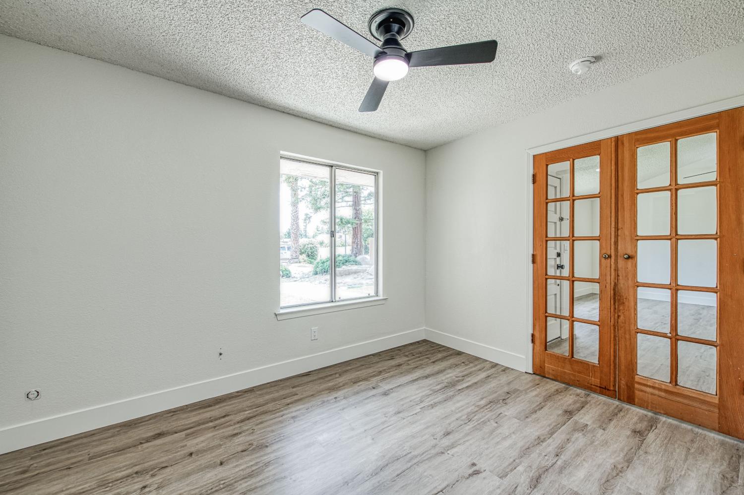 5034 W Menlo Ave, Fresno, CA 93722