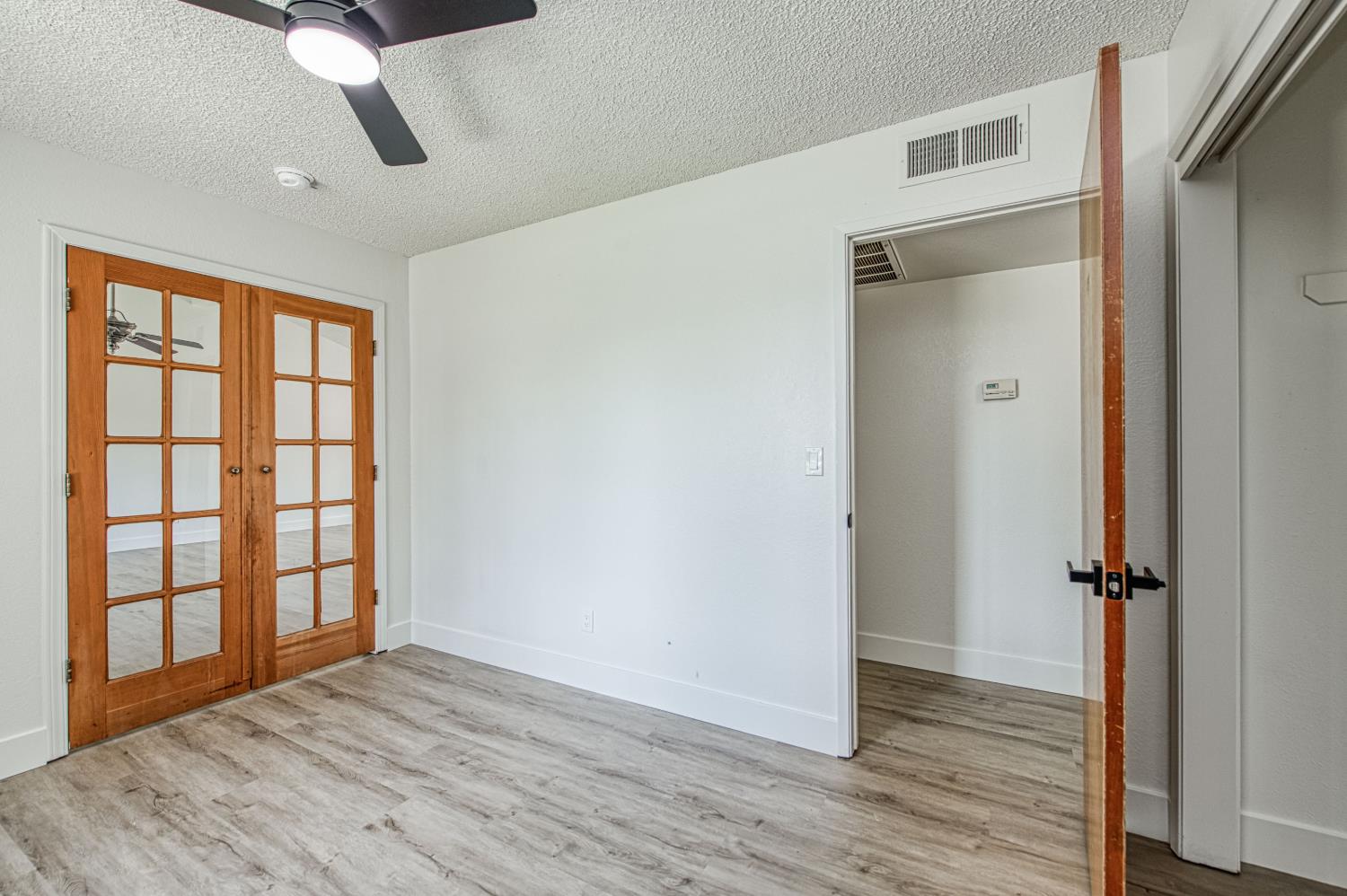 5034 W Menlo Ave, Fresno, CA 93722