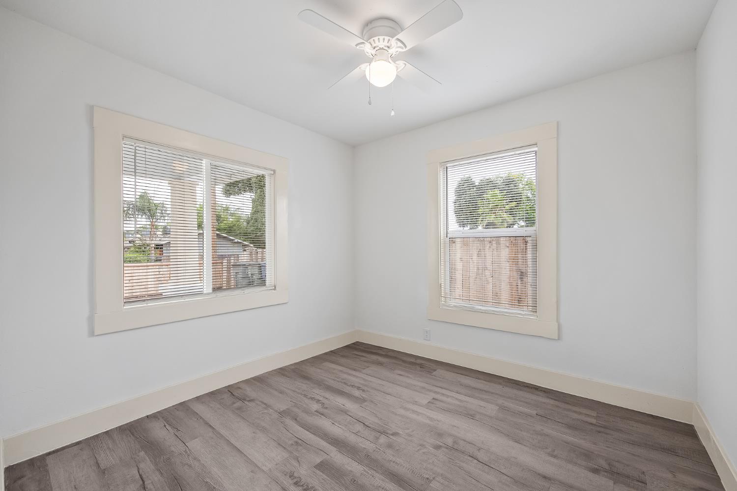2835 E Tyler Ave, Fresno, CA 93701