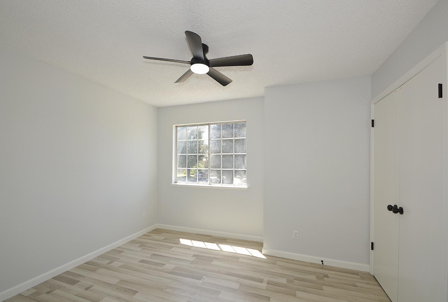 3290 N Rafael, Fresno, CA 93722