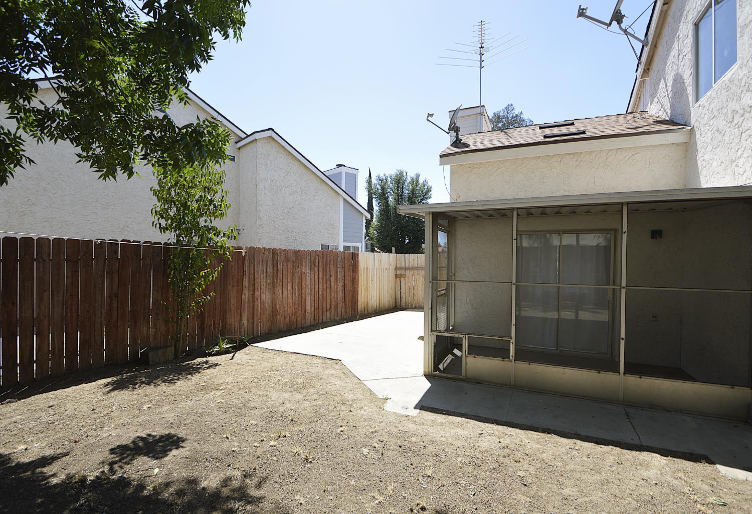 3290 N Rafael, Fresno, CA 93722